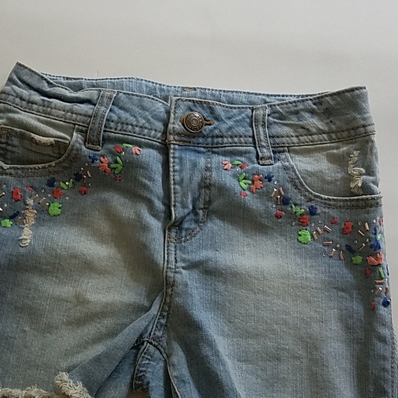 Short - Picture 2 of 4